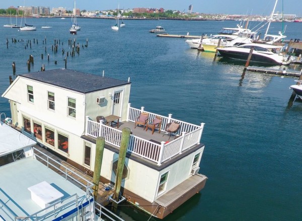 Houseboat Rental Boston MA
