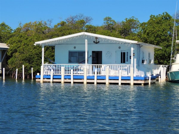 Floating Home Puerto Rico